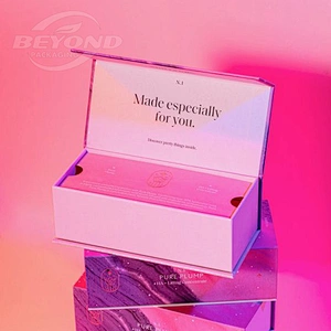 Customised  Environment-friendly Gift Box Folding Square Hard Cardboard Material Envelope Gift Set Box For Candy Packaging