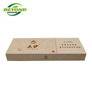 Luxury High Quality Environmental Protection Rectangular Shape Custom Logo Personalized Paper Shipping Box Magnetic Closure Gift