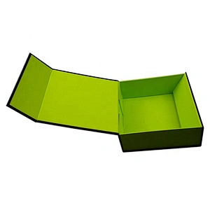 Shenzhen Manufacture of Custom Christmas Gift Paper Folding Box Packaging Magnetic Closure Boxes for Products Packaging