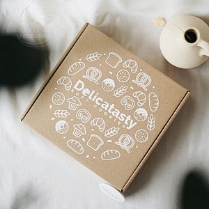 Customized Eco Friendly Color Printing High Quality And Cheap Corrugated Carton Black Paper Packaging Shipping Box