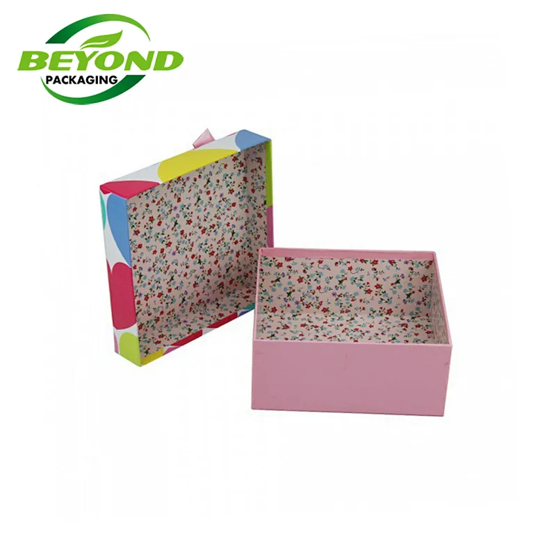 Wholesale High Quality Environmental Square Shape Custom Design Logo Kraft Cardboard For Wired Earphones With Packing Gift Box