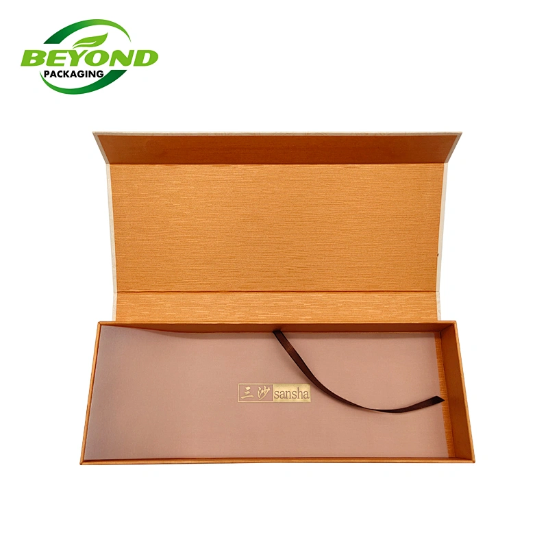 Luxury High Quality Environmental Protection Rectangular Shape Custom Logo Personalized Paper Shipping Box Magnetic Closure Gift