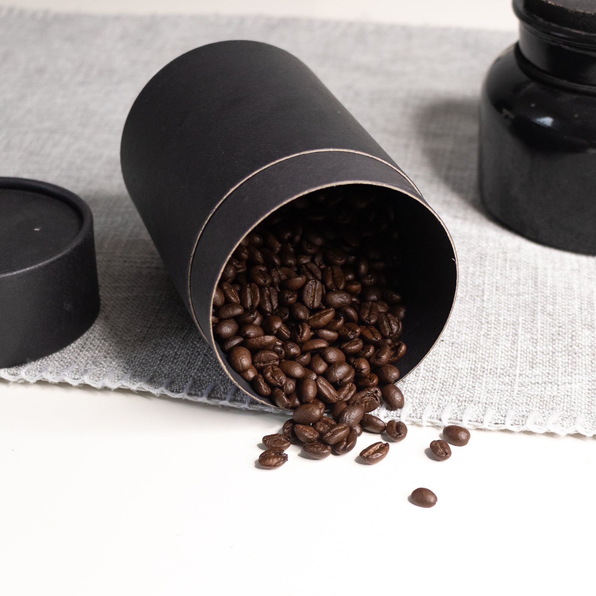 Eco Friendly High Quality Kraft Cardboard Container Paper Tube Packaging Black Food Grade Material for Coffee Bean