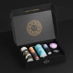 Wholesale Biodegradable Customized Design Eco-Friendly Cylinder Cardboard  T-shirt Socks Paper Tubes Packaging For Clothes