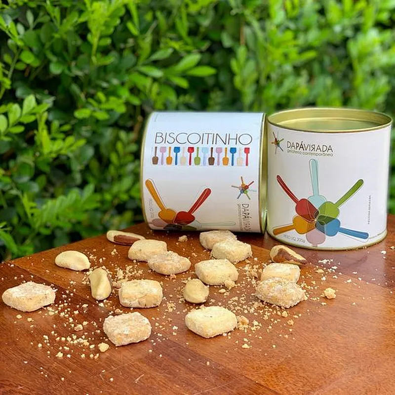 Custom Biodegradable Cardboard Tube Packaging for Potato Chips Cookies and Cake Food Grade Cardboard Tube Cylindrical Packaging