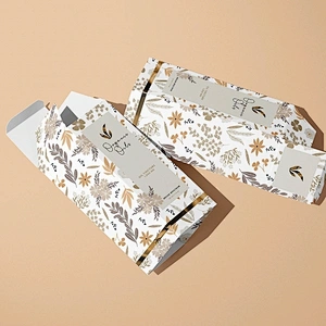 Custom Cardboard Paper Box Eco-friendly Packing for  Baby Lotion Hand Cream Lotion Essential Oil Bottle Packing