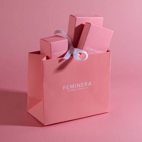 Manufacture custom retail luxury logo printed cardboard pink paper bags boutique shopping paper gift carry bags  for jewelry