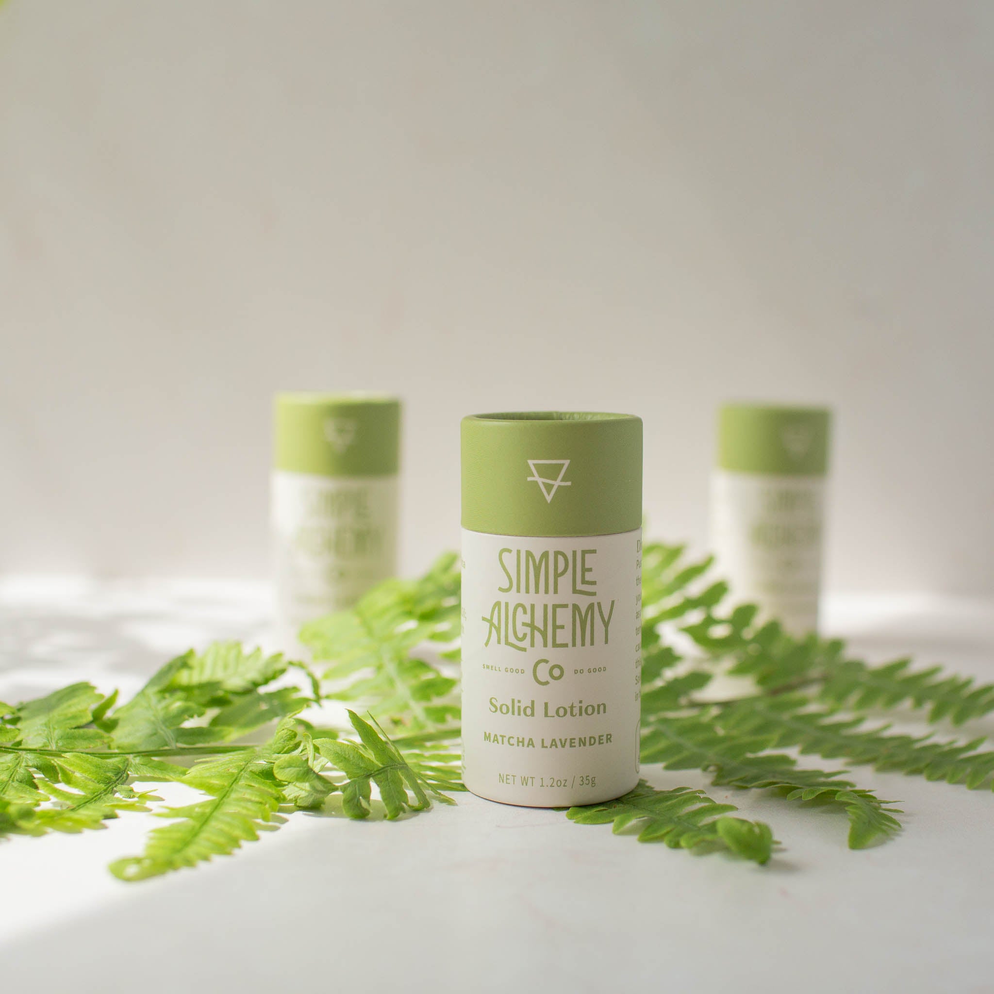 Customized Design Lip Balm Deodorant Kraft Paper Tubes Wax Lined Push Up Rigid Cardboard Packaging Paper Tube
