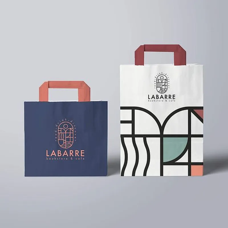 Wholesale Recycled Customized Kraft Paper Bag Packaging Luxury Shopping Gift Clothing Bag With Your Own Logo