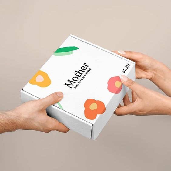 Custom Logo CMYK Printing Personalized Colorful Packaging Cardboard Small Corrugated Flat Shipping Mailers Boxes