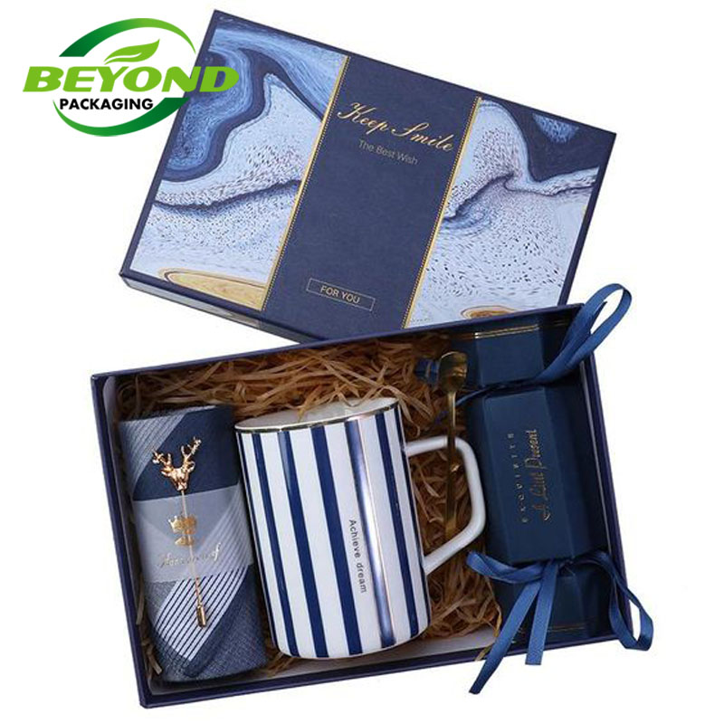 Promotional custom logo coffee porcelain mug  gift box exquisite packaging wholesale cardboard paper boxes