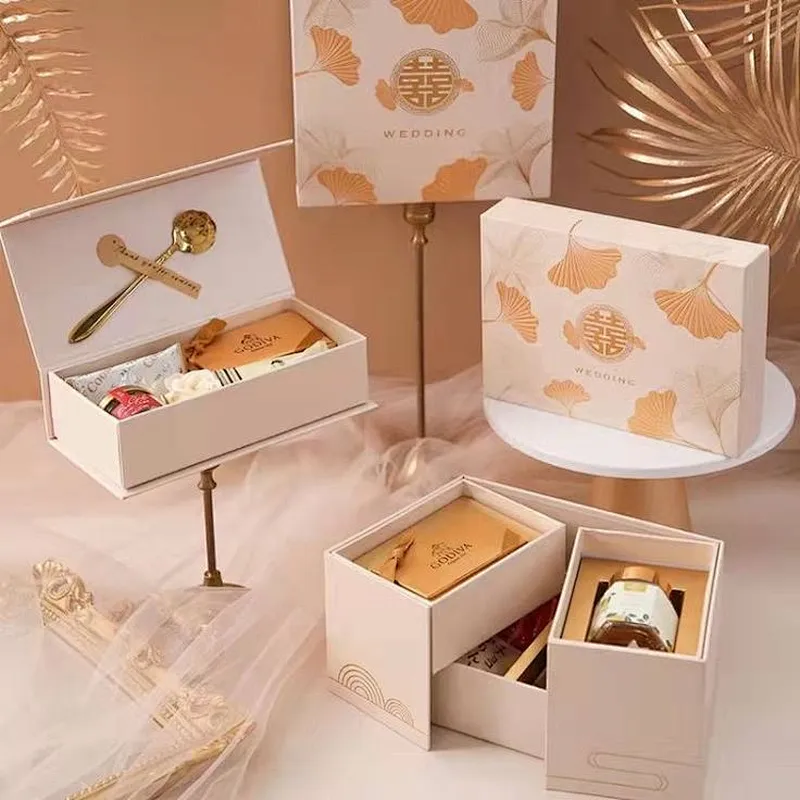 Customized Magnetic Closure Rigid Cardboard Paper Gift Packaging Boxes