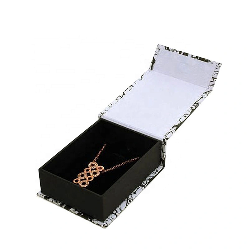Factory  Environmental Protection Hard Paper Magnetic Closure Lid Jewelry Gift Box Fancy Gift Boxes