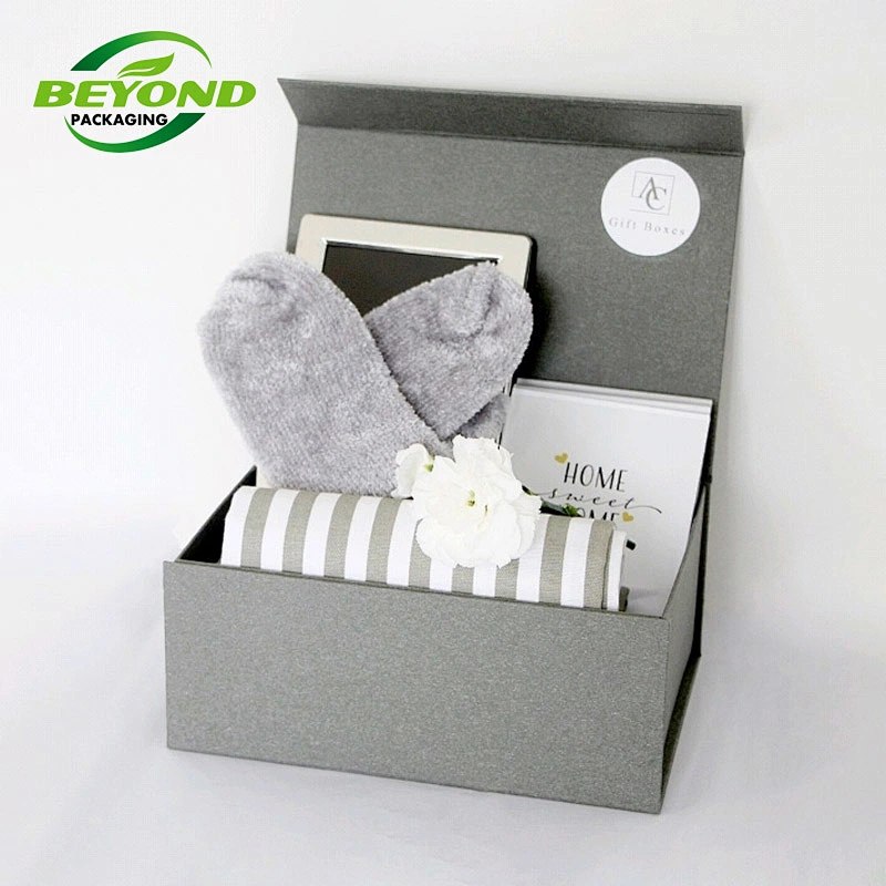 Custom Logo Foldable Magnetic Premium Luxury Recyclable Rigid Cardboard Paper Packaging Clothing Jewelry Box Flip Top Gift Boxes
