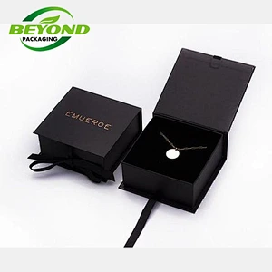 Customized Design Low Price Present Craft Gift Ring Necklace Bracelet  Paper Jewelry Delicate Appearance Box For Packaging