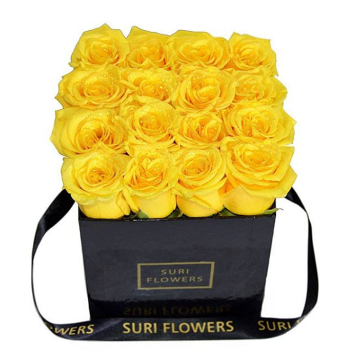 Custom Eco-friendly  Luxury Good Price Gift Cardboard Boxes Preserved Square Wedding Rose Flower Packaging with Silk Ribbon
