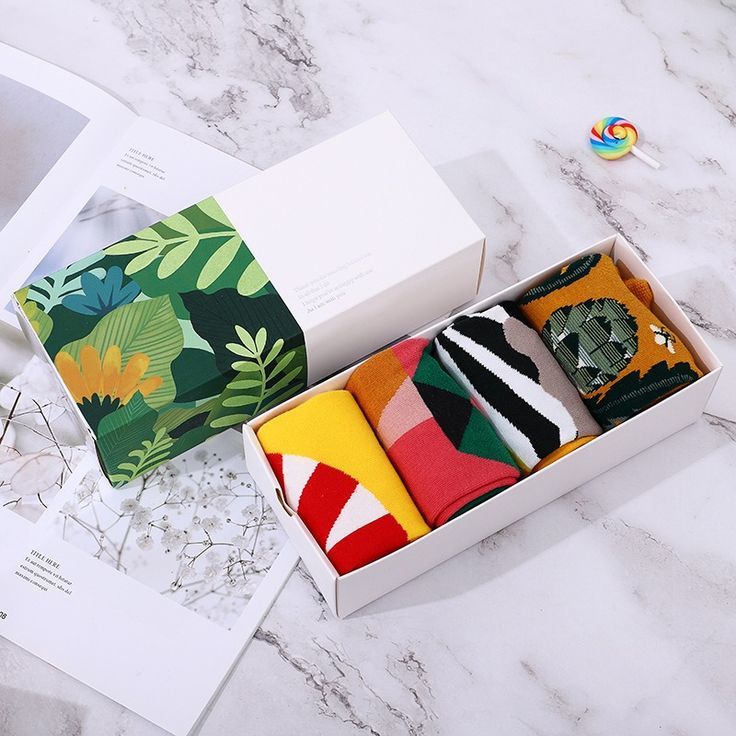 Eco friendly kraft paper foldable drawer gift box custom luxury socks drawer sliding packaging box