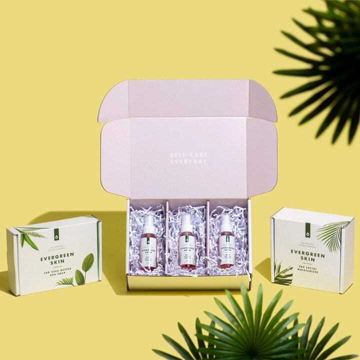 Customized Logo Reasonable Price Folding Delicate Appearance Cosmetic Corrugated Mailer Paper box For Skincare Lotion Packing