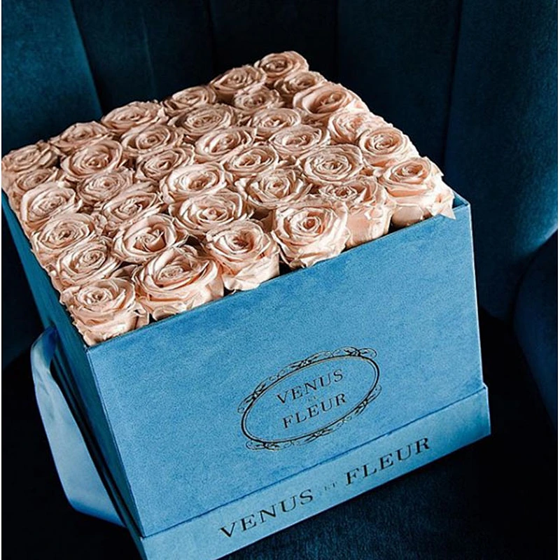 Custom Eco-friendly  Luxury Good Price Gift Cardboard Boxes Preserved Square Wedding Rose Flower Packaging with Silk Ribbon