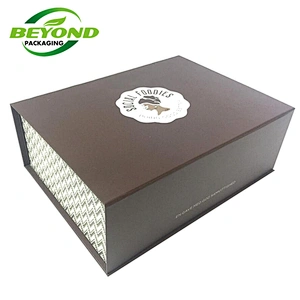 Custom printing logo luxury inside EVA tray foldable magnetic gift box packaging lined with handle ribbon