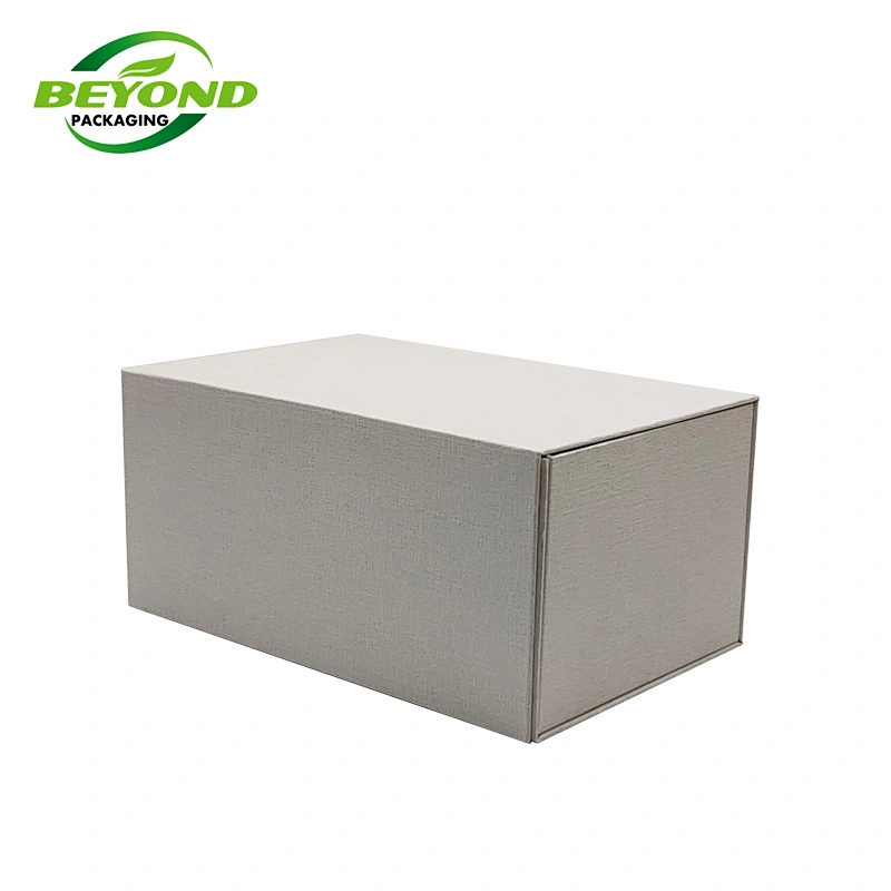 High Quality Luxury Custom Design Folding Magnetic Closure White Paper Box Packaging For Gift Products