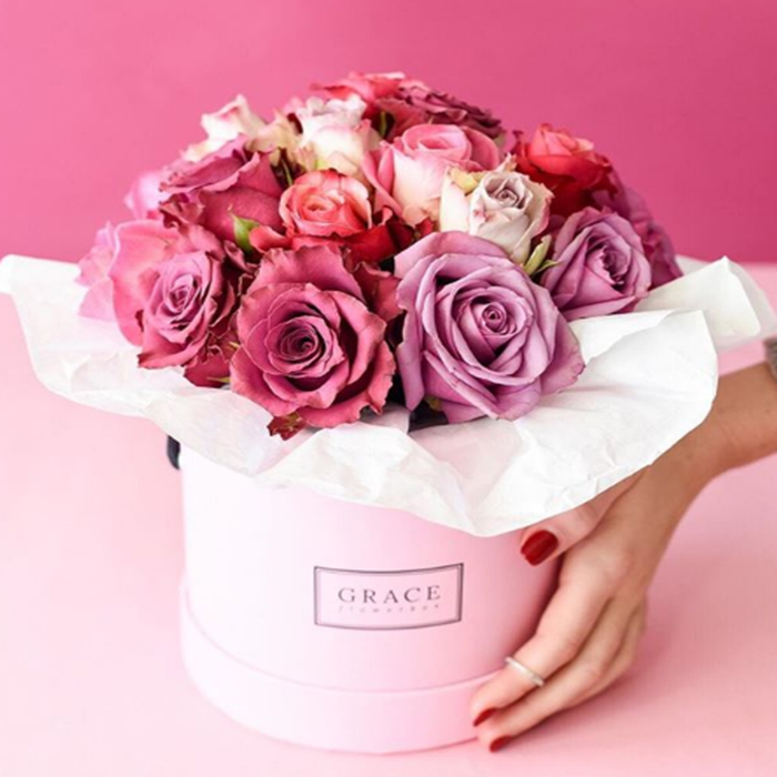Velvet round flower boxes with custom logo printed,suede box for roses,Valentines  flower gifts packaging  paper tube