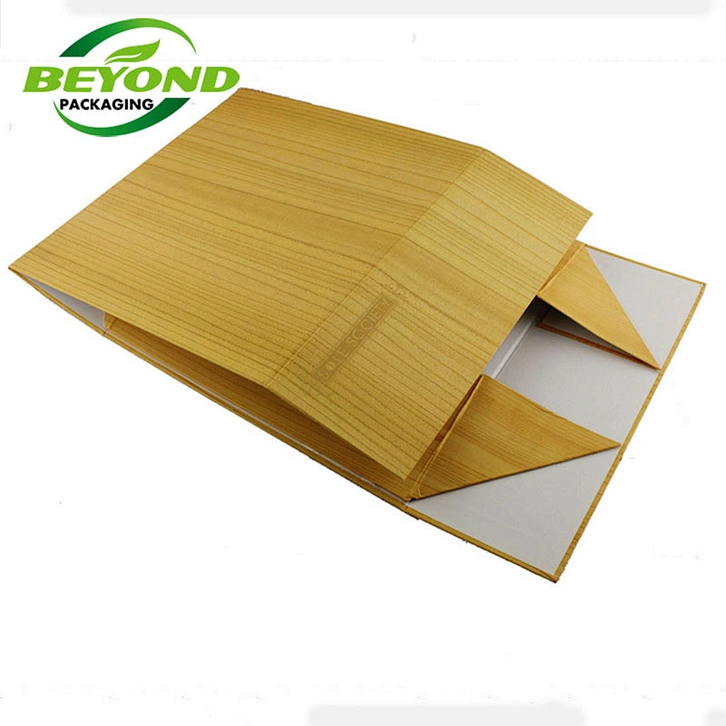 Modern Novel Design Reasonable Price Delicate Appearance Rigid Cardboard  Paper Folding Gift Clothes Packaging Box