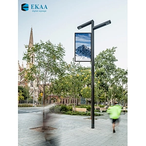 Pole Sign IP67 Outdoor Displays 4000nits