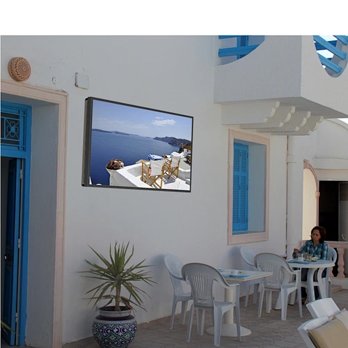 Outdoor Wall Mounted Displays