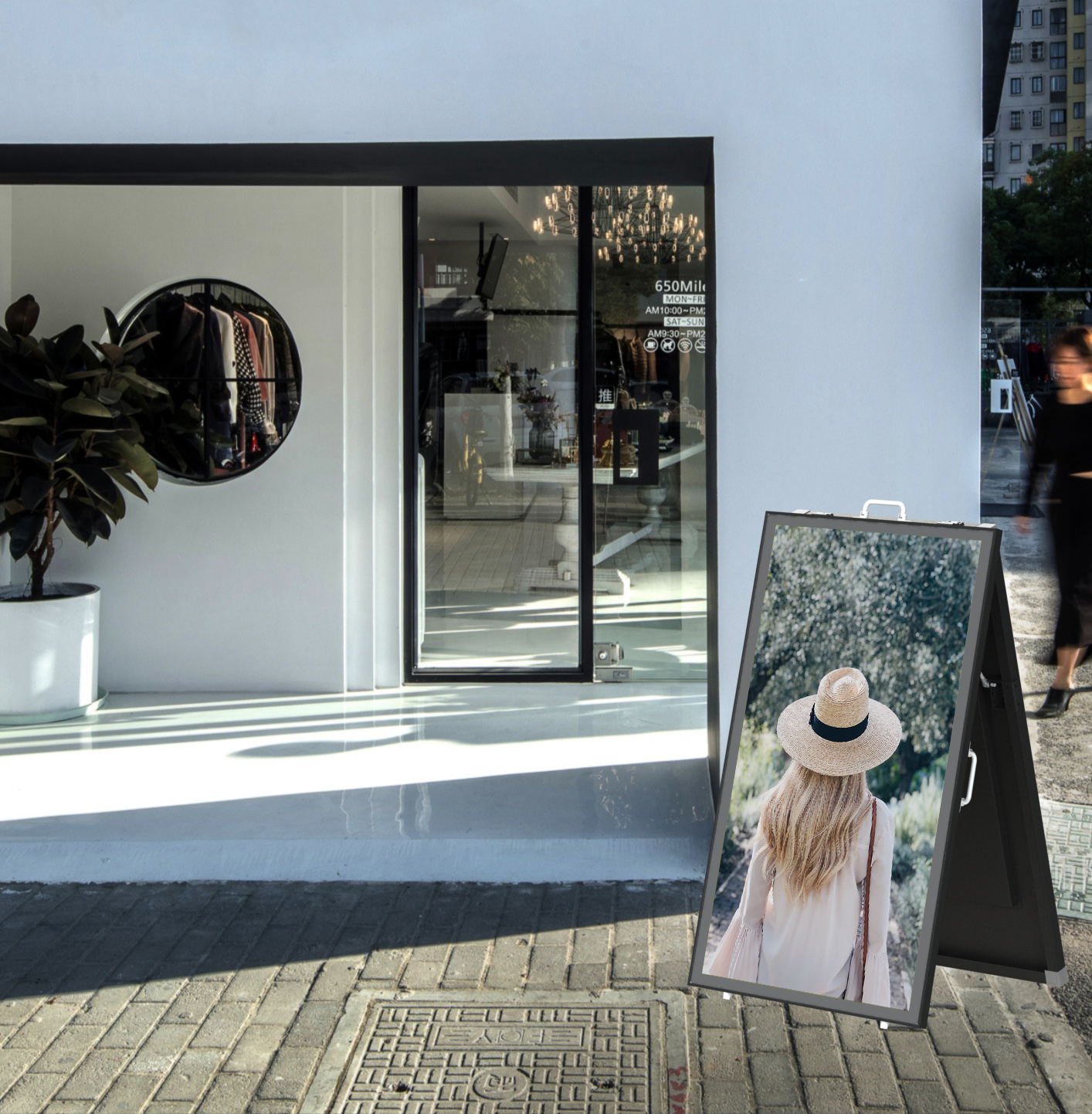 Outdoor Solar Power Digital Signage