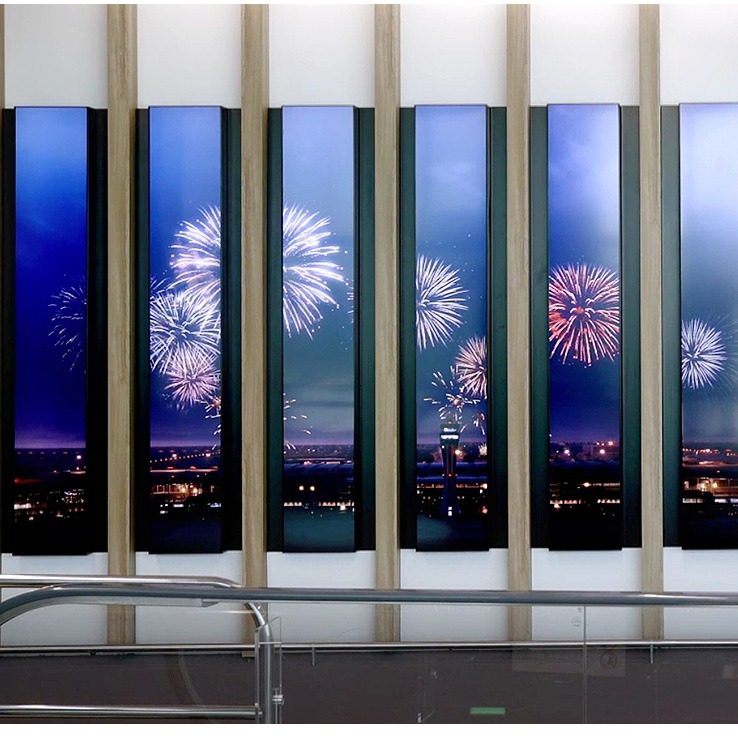 Stretched lcd display