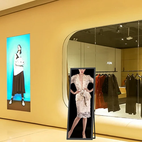 Full screen digital signage
