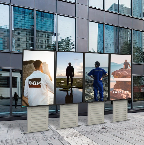 Shopping Mall Outdoor Digital Signage