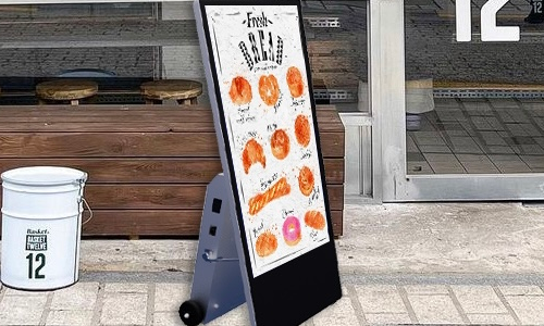 battery powered digital signage