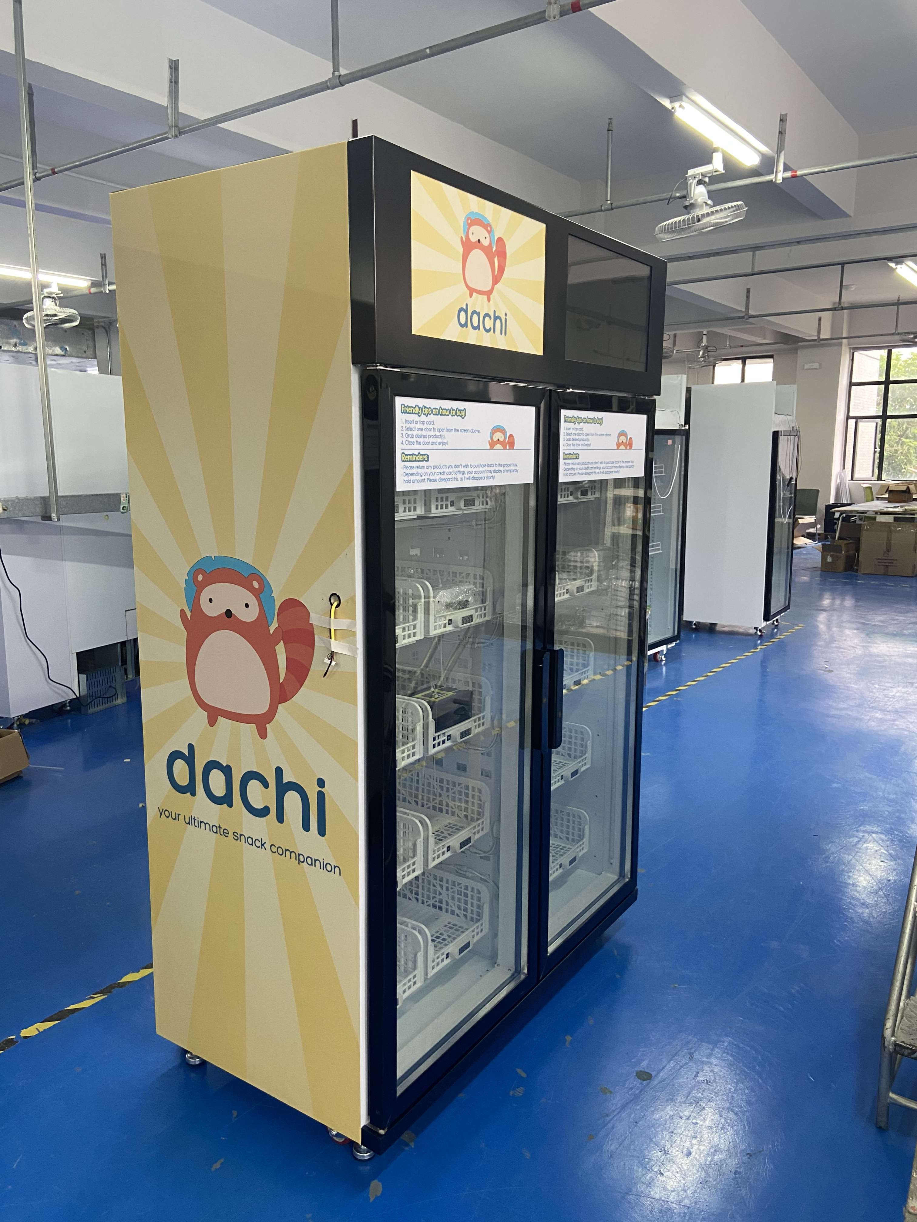 USA: Micron Smart Fridge Vending Machine for dachi Snacks