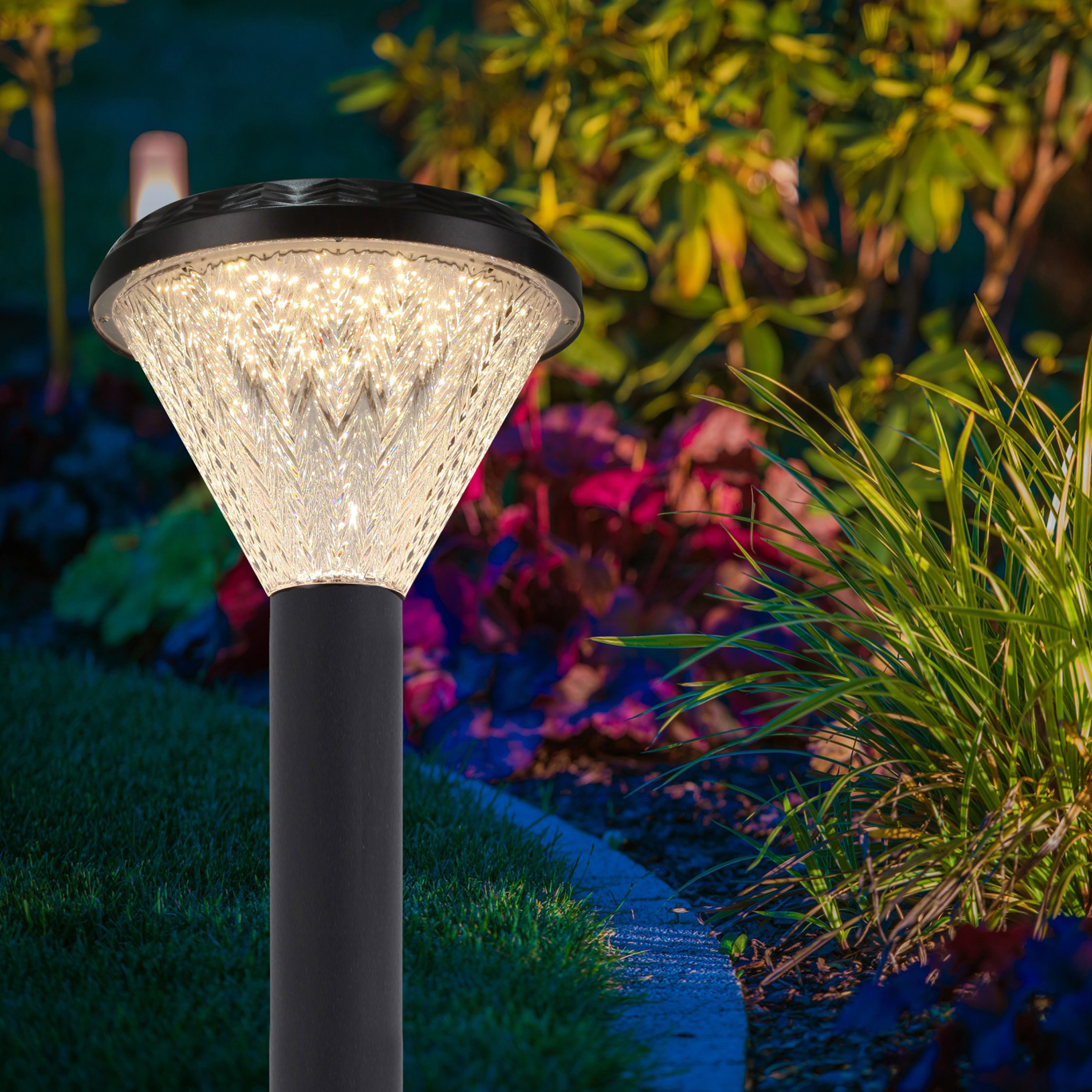 led PC solar lawn lamp manufacturer