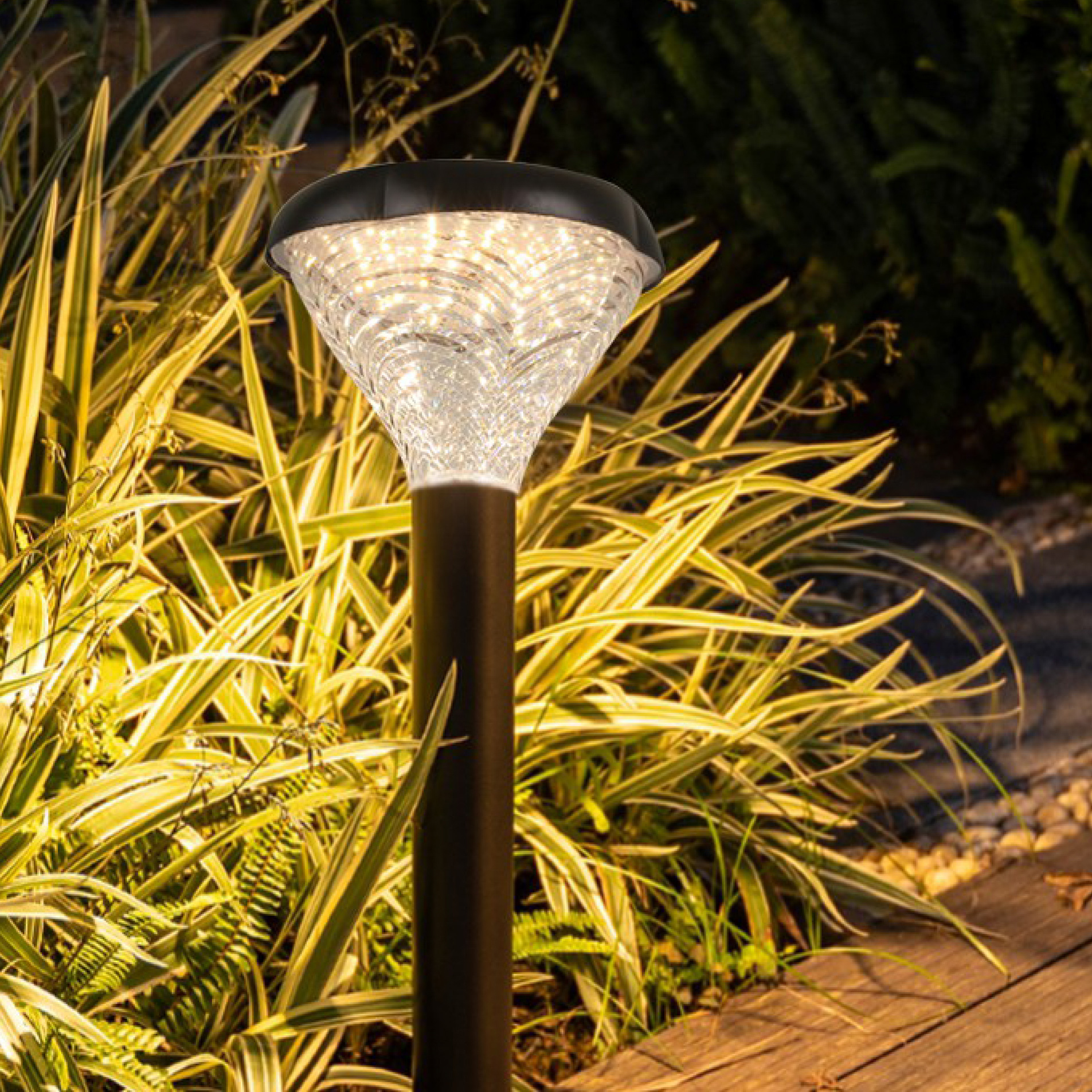 all in one led solar lawn lamp manufacturer