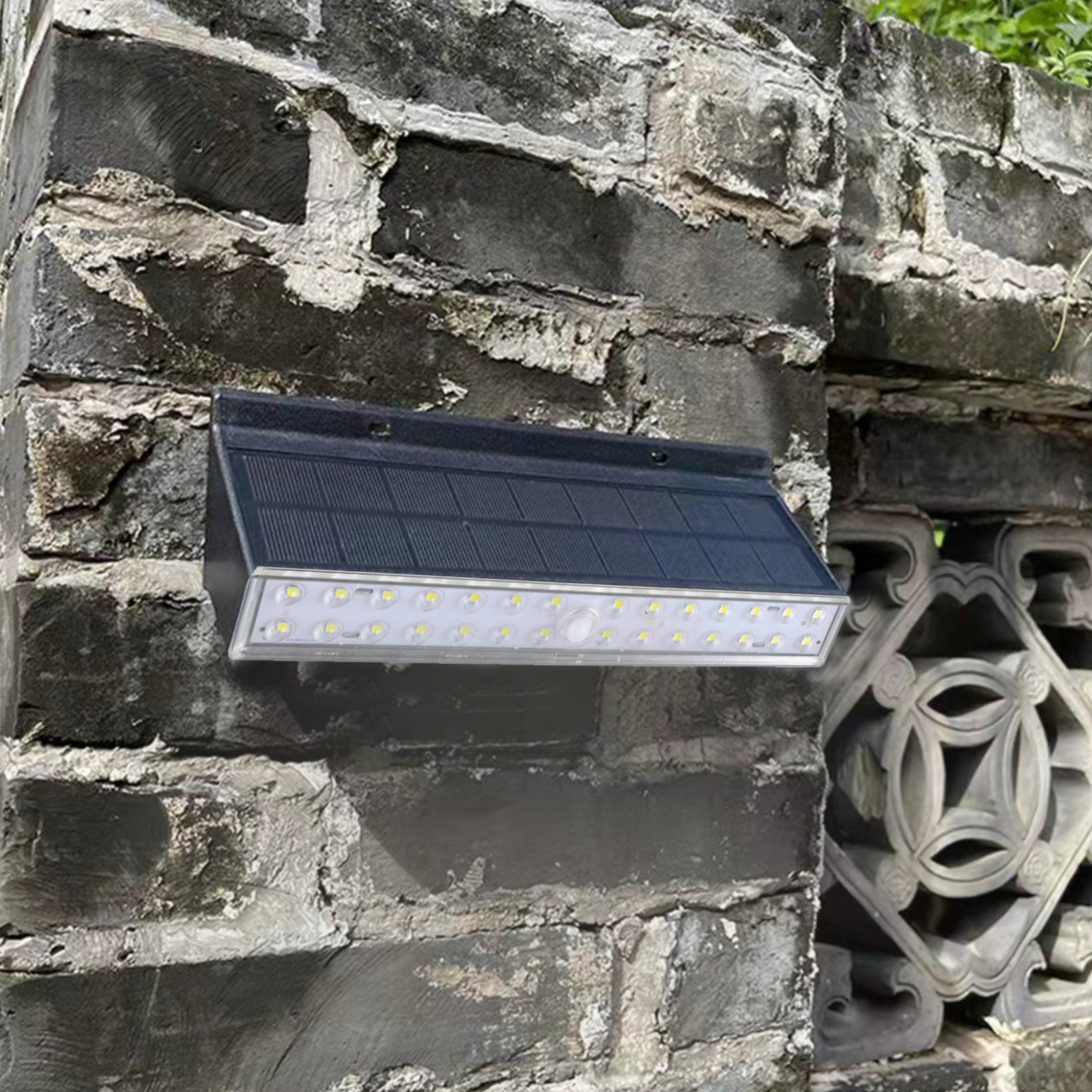 all in one solar wall lamp manufacturer
