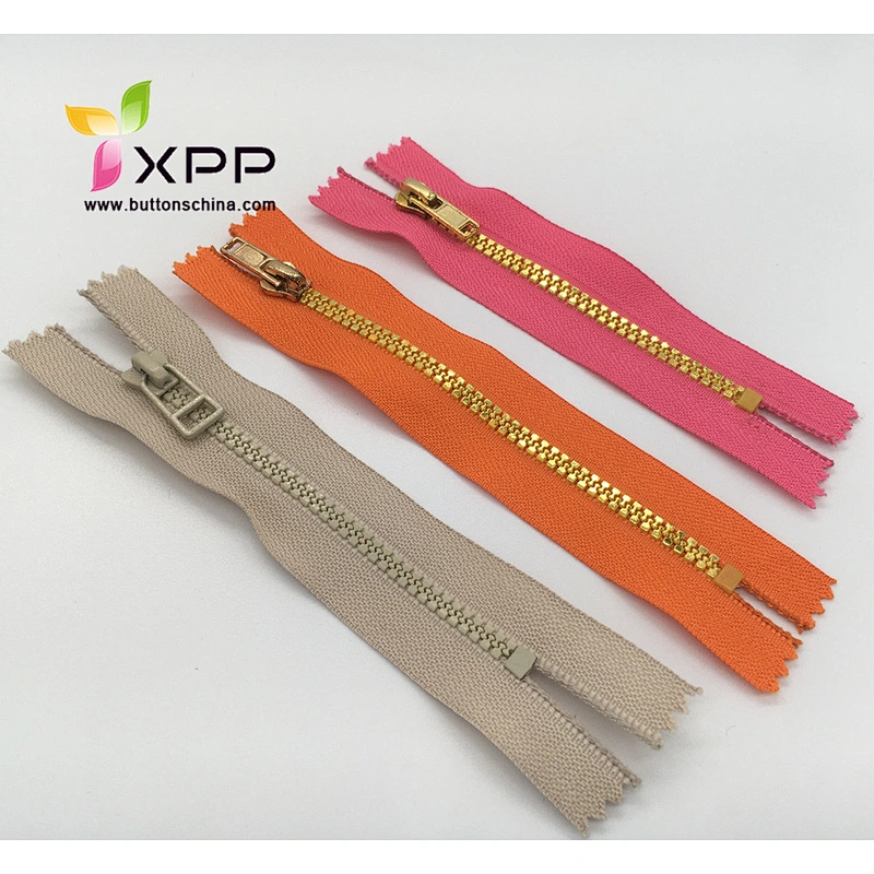 China manufactory visilon zipper two way open end  with autolock slider