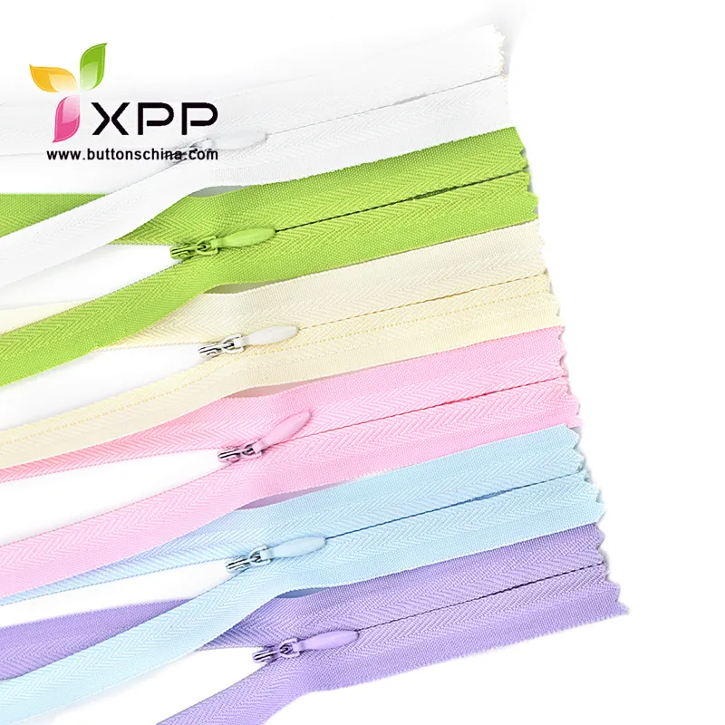 #3invisible zipper close end