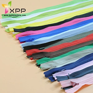 #3invisible zipper close end