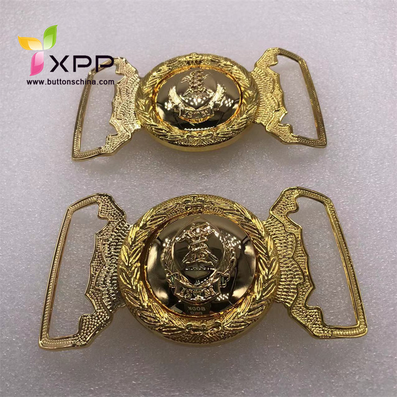 Stylish golden buckle