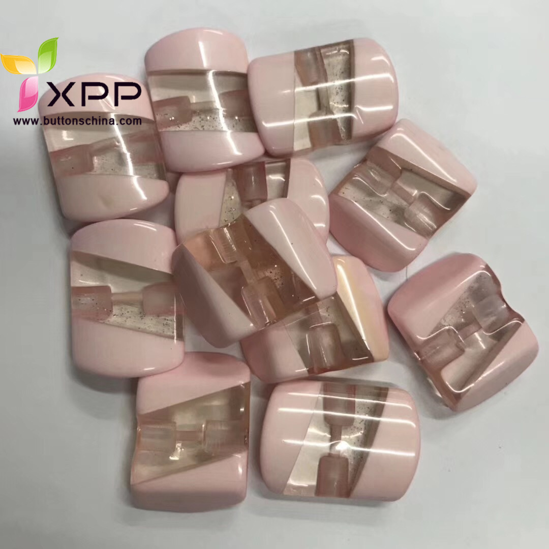 fashion plastic button sewing button plastic horn button