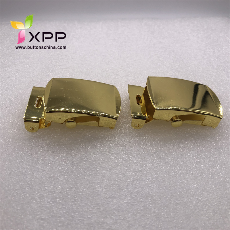 Stylish golden buckle