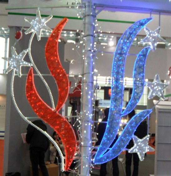 2021 New best-selling outdoor waterproof landscape universal decorative durable customizable   led street  pole motif light
