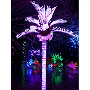 Customized hot sale plasti artificial tree lighted Christmas coconut palm tree light