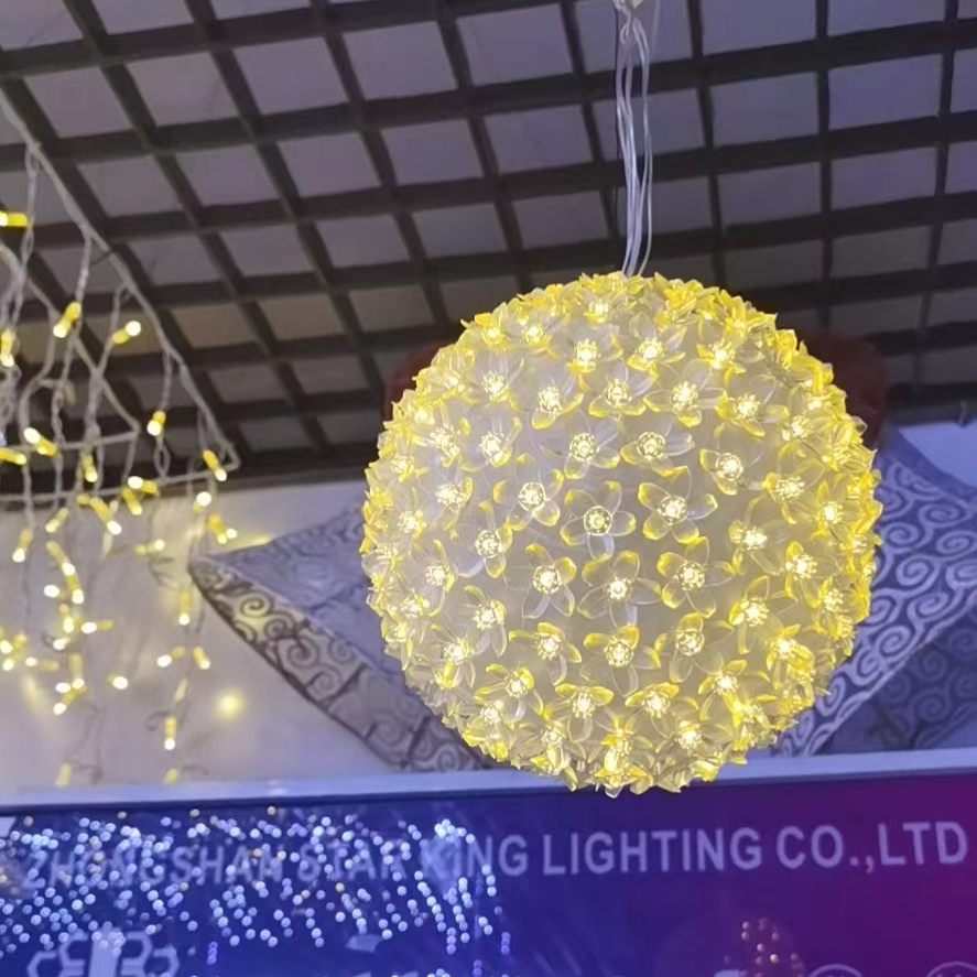 Ball lanterns Factory Direct  LED  Outdoor Rain ball Hanging Tree Ball Lamp Holiday Christmas Garden