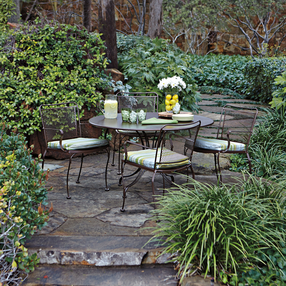 wrought iron patio set