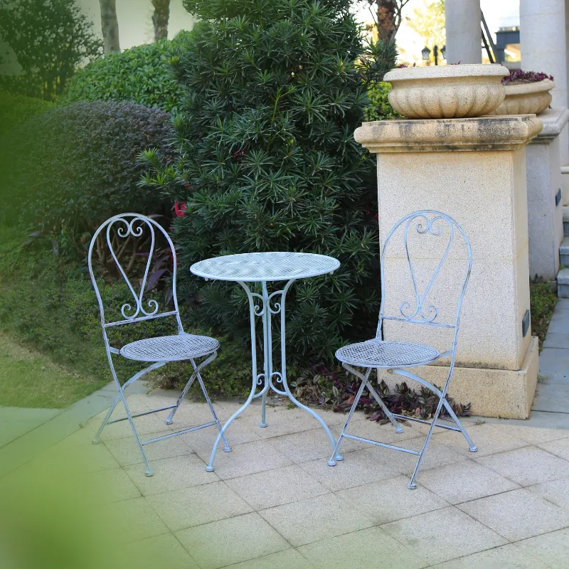 circular outdoor seating display at park