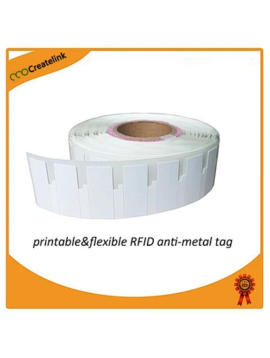 RFID sticker tag for clothing inventory
